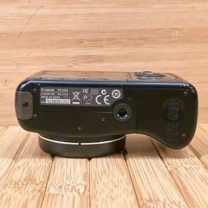 Canon PowerShot SX100IS 8 MP Digital Camera, with 10x Optical Zoom, Image Stabilization, Made in Japan image 6