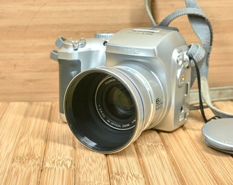 Fujifilm Finepix S3100 4MP Digital Camera, with 6x Optical Zoom