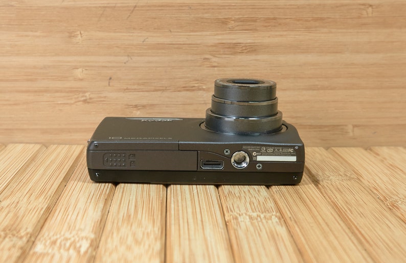 Kodak Easyshare M1033 10 MP Digital Camera with 3xOptical Zoom Bronze image 8