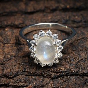 Regenboogmaansteenring, 925 sterlingzilveren ring, ovale maansteenring, bohoring, geboortesteenring, ring voor vrouwen, ringmaat 7,5