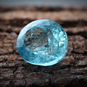 10.25 carat Aquamarine Oval Shape Loose Gemstone Faceted Gemstone AAA Quality Huge Aquamarine  Loose Gemstone 12x15mm