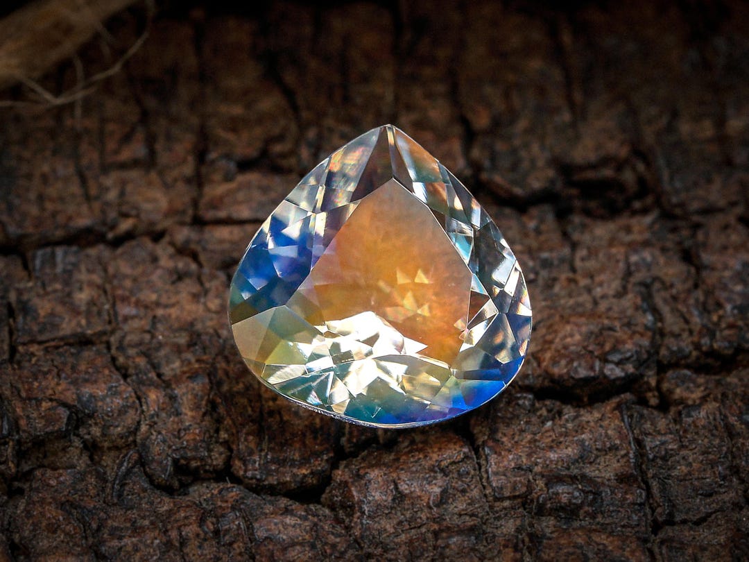 ❇虹の石♎タマムシの森☘️宝石♊ポンカーン♉レクライ⭐️星空♐オーロラ✨️ ペアレインボームーンストーンカボション、ゴールデンシーン、8x8x5mm