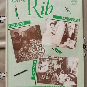 Peut inclure: Une couverture de magazine pour Spare Rib, un magazine de libération des femmes. La couverture présente le titre "Spare Rib" en lettres vertes et le numéro et la date du numéro, "Numéro 141, avril 1984". La couverture présente également quatre images avec les mots "Logement", "Maris" et "Santé" dans des cases vertes.