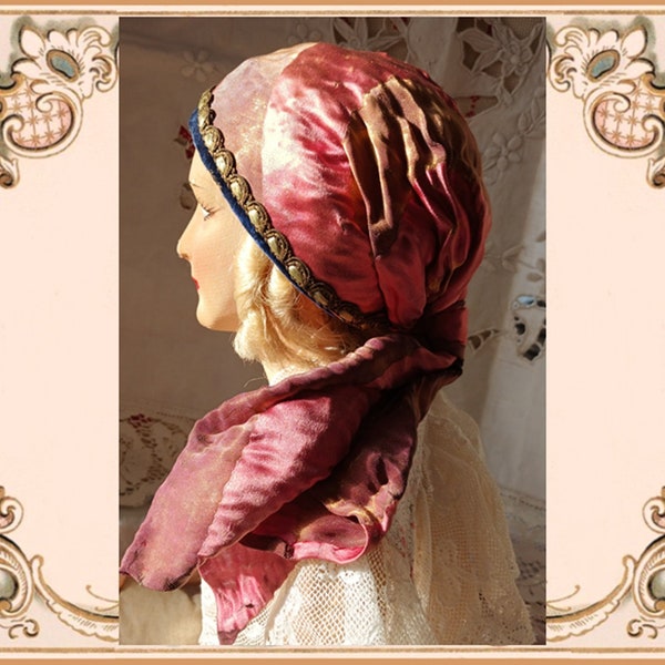 Antique Bohemian hat for boudoir doll. Authentic French 1920s/Embossed silk, old faded pink, gold stripes/Shabby chic romantic flapper scarf