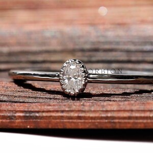 Dainty 10K White Gold Moissanite Ring, Minimalist Milgrain Oval Ring