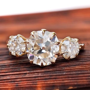 OMC Moissanite Vintage Engagement Ring, Three Stone Moissanite Ring, 10K/14K/18K Yellow Gold Ring, Antique Moissanite Ring, Georgian Ring