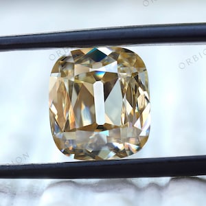 4.12 CT OMC Cushion Light Champagne Loose Moissanite | Old Mine Cut | Stone for Engagement Ring | Moissanite Collection Jewelry Gift For Her