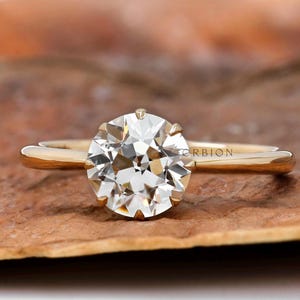 Vintage Elegance 2 Carat Round OEC Lab Grown Diamond/Moissanite Ring, Yellow Gold 8 Prong Solitaire Engagement Ring, Moissanite Vintage Ring