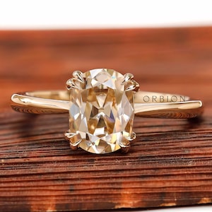 1.50 CT länglicher OMC Champagner Moissanite Ehering, Kathedralen Solitär Moissanite Ring, Konischer Schaftring, Einzigartiger Verlobungsring
