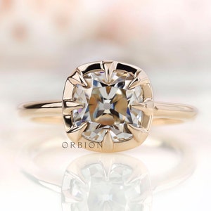 Antique 2CT OMC Cushion Cut Moissanite Solitaire Engagement Ring, 14k Yellow Gold Plated Wedding Ring Anniversary Ring For Gift Promise Ring