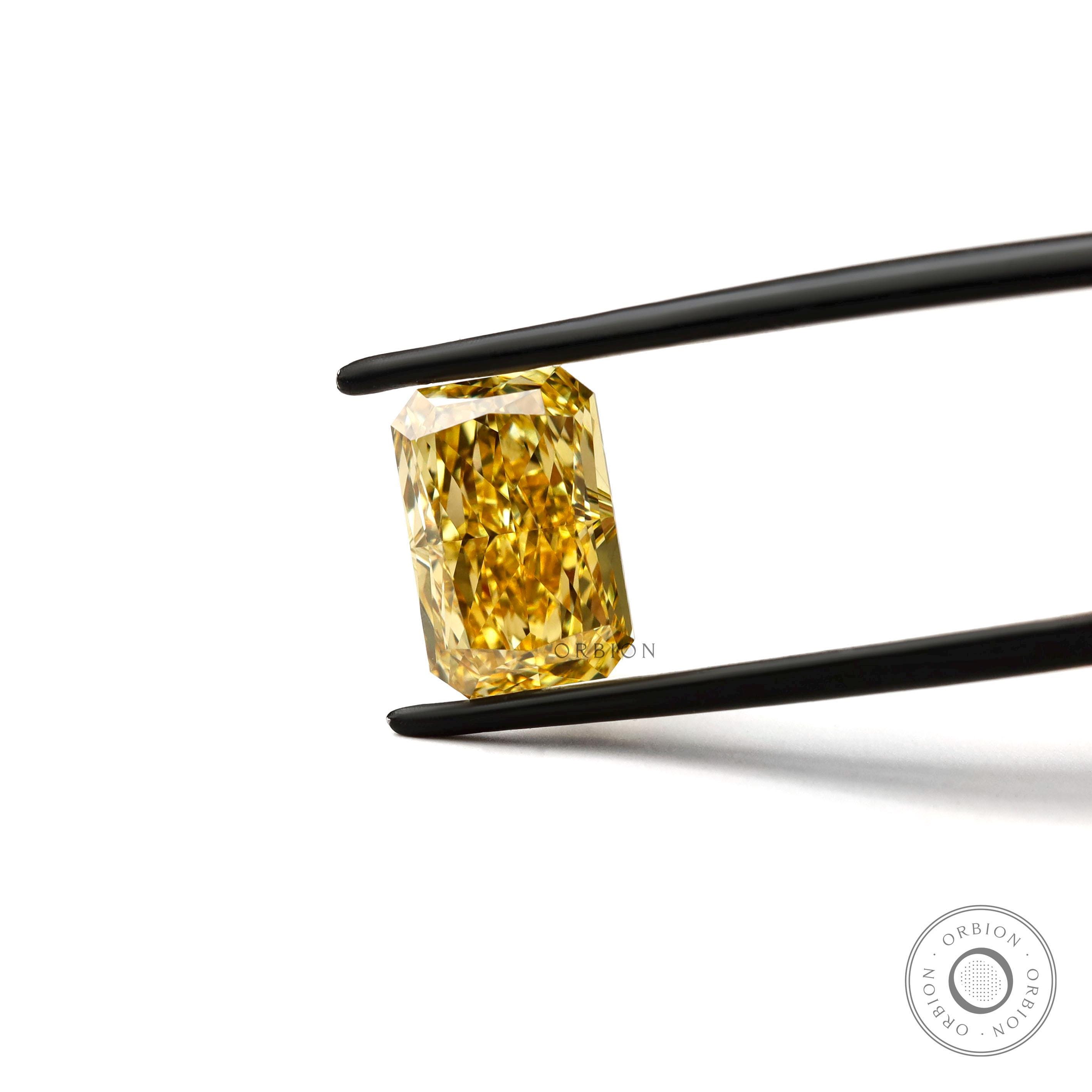 4 CT Fancy Vivid Yellow Radiant Lab Grown Diamond, Brilliant Cut 