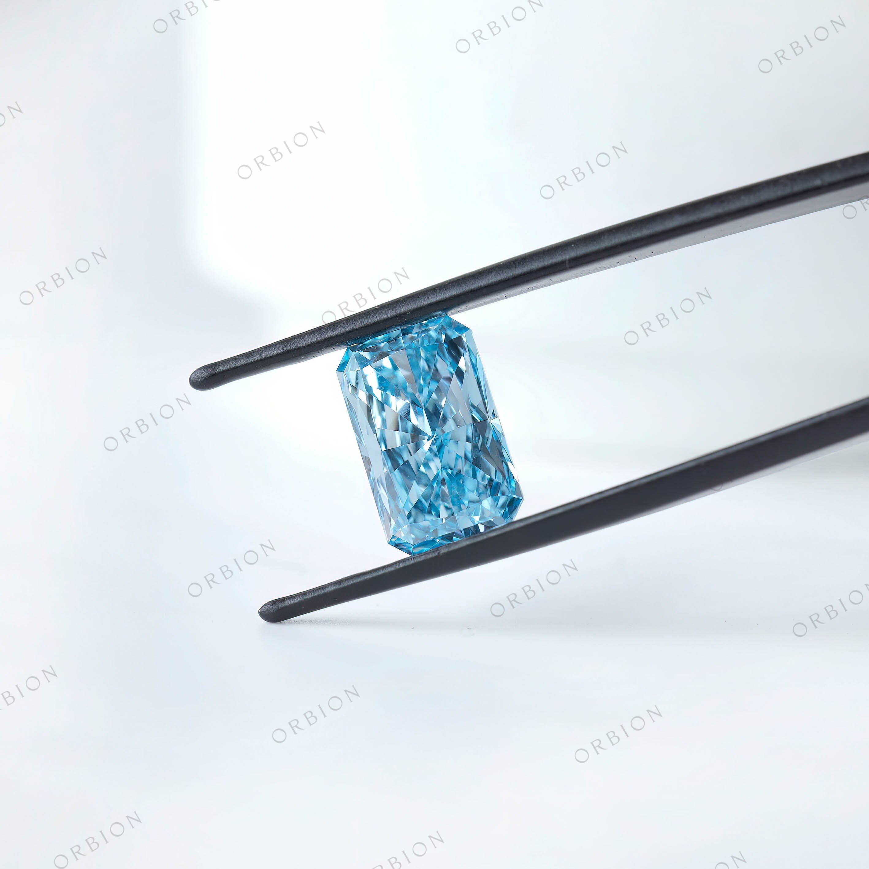 FANCY LIGHT BLUE 0.079ct PS/RT2670/GIA PLASTICPRO 32 Pieces 