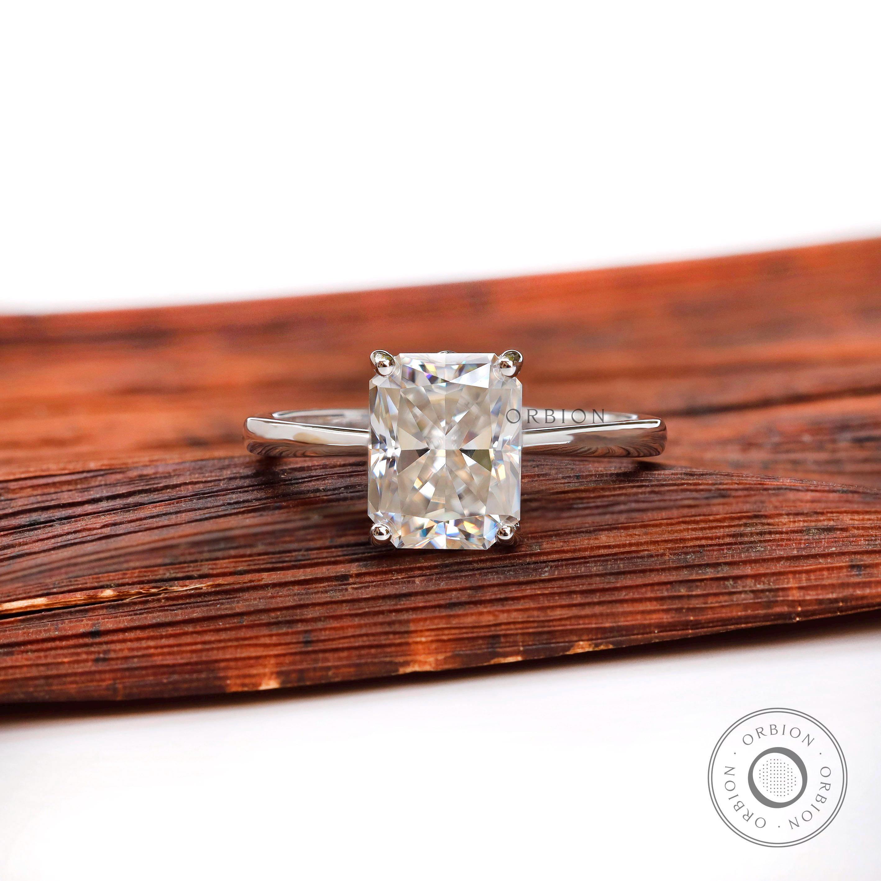 ブリリアントラディアントカットモアッサナイトチューリップセット