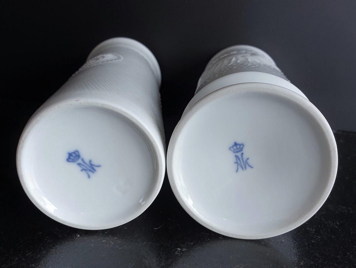 2 x weiße Vasen AK Kaiser 20cm / 21cm Porzellan weiß Alboth & Etsy