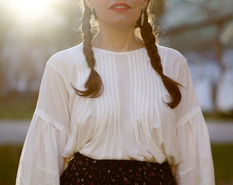 Camisa gótica de encaje estilo academia oscura de algodón eduardiano, blusa retro con mangas de obispo, camisa plisada estilo bohemio victoriano, camisa para festivales navideños