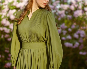 Romantic Green Puff Sleeve Dress, Vintage Inspired Prom Dress, Summer Fairy Garden Party Dress, Bridesmaid Gown