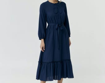 Niebieska sukienka midi w stylu wiktoriańskim z paskiem i kieszeniami, luźna sukienka świąteczna w stylu boho z długimi rękawami, strój na imprezę w stylu retro