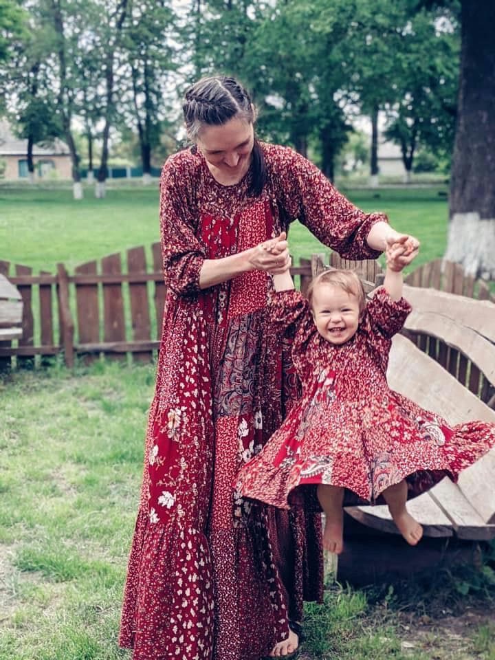 green emerald velvet dress Marbella Dress Mommy & Me Matching Dresses, 5T main image 1