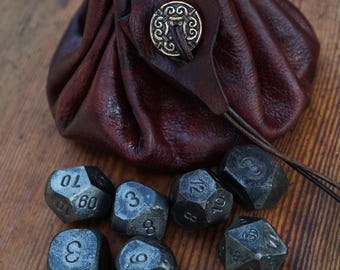 Zestaw kości DnD kutych ręcznie - kości stalowe - Kości krasnoludzkiego kowala - krasnoludzki zestaw kości Dungeons and Dragons - K20, K12, K10, K8, K6, K4, K00