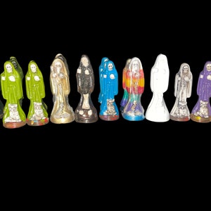 Beautiful Santa Muerte 3 1/2 Statue - Symbol of Protection and Guidance
