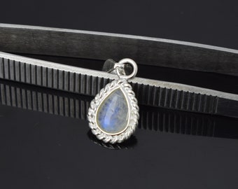 Gift Pendant!! Rainbow Moonstone Pendant, 925 Sterling Silver, Boho Pendant, Gift For Mother Silver Pendant, Handmade Pendant