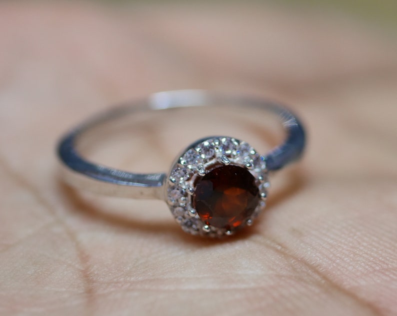 Engagement Ring Wedding Ring Statement Ring Promise Ring January Birthstone Beautiful Ring Engagement Ring Garnet Ring Oval Cut Ring