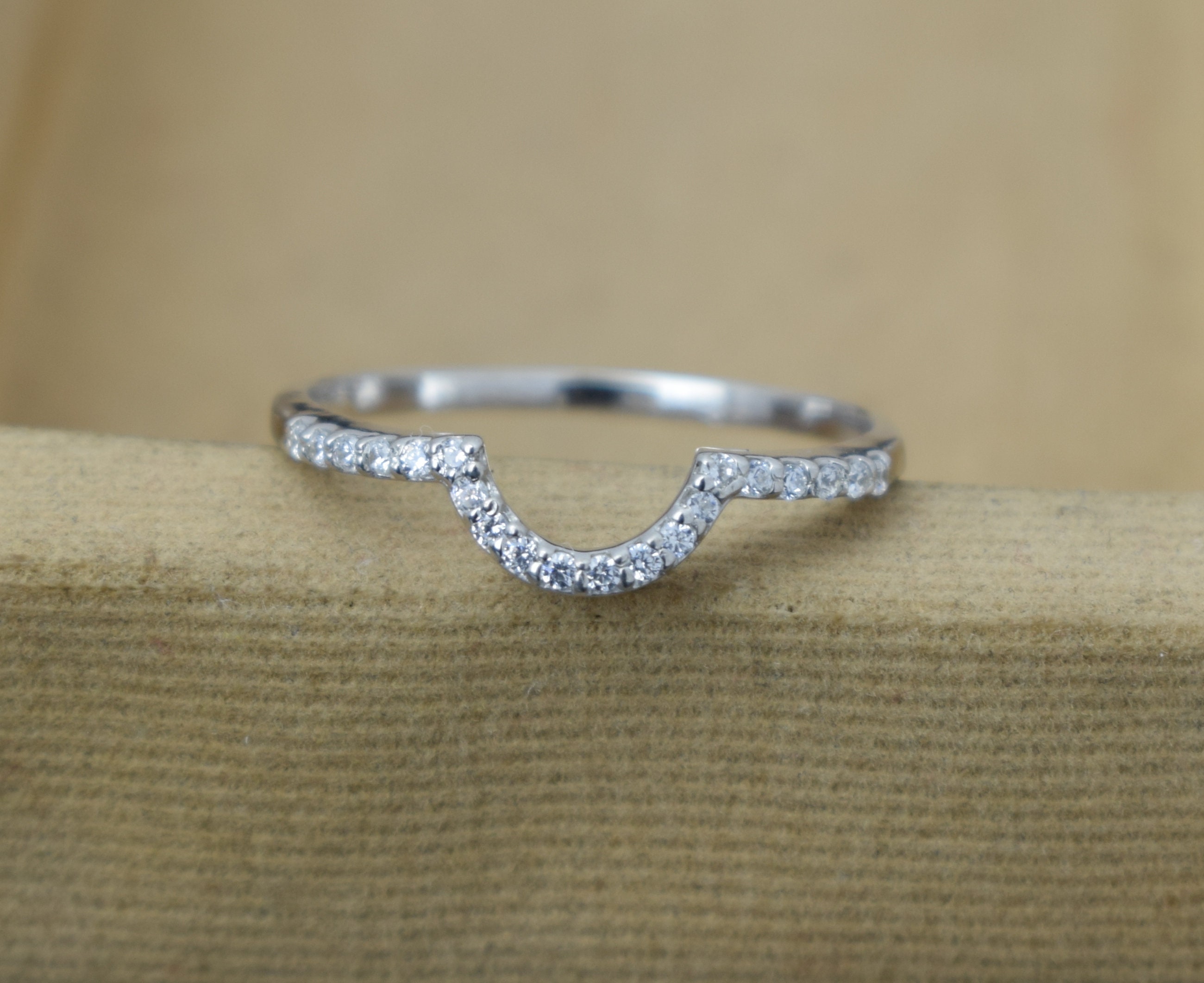 Wedding band clearance wraps white gold