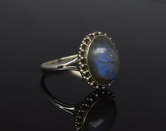 Labradorite Boho Ring, Solid 925 Sterling Silver Ring, Handmade Ring, Handcrafted Ring, Natural Labradorite Gemstone Ring, Silver Boho Ring