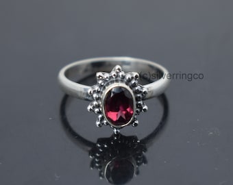 Simple Ring, Rhodolite Garnet Ring, bague 925 Sterling Silver, Garnet Boho Ring