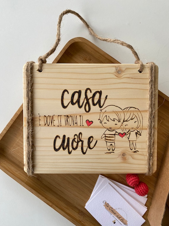 SOMEDA® Targa family per parete o autoportante, moderna targa rustica con cornice in legno per soggiorno, regalo per famiglia o genitori