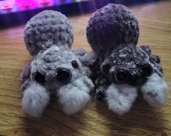 Small Amigurumi Spider Plushy Custom Halloween Kawaii Plush