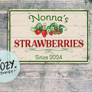 Custom Strawberry Farm Sign | Personalized Fruit Market Sign | Rustic Farmhouse Metal Sign | Vintage Strawberry Patch Decor | Garden Sign