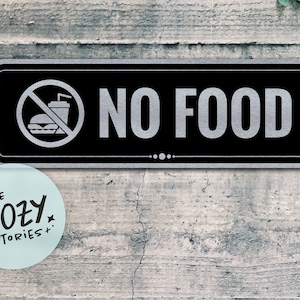Custom &#39;No Food&#39; Aluminum Sign: Modern Pool & Gate Decor
