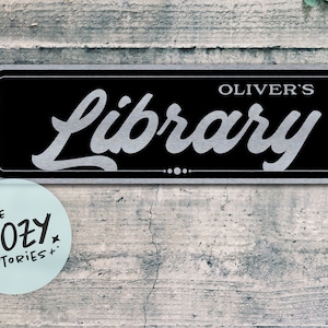 Letrero de biblioteca personalizado / Letrero de salón de lectura / Letrero de nombre personalizado / Letrero de rincón de lectura / Regalo para amante de los libros / Letrero de gusano de libro personalizado