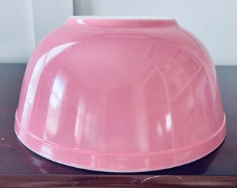 Pyrex Pink 403 Mixing Bowl
