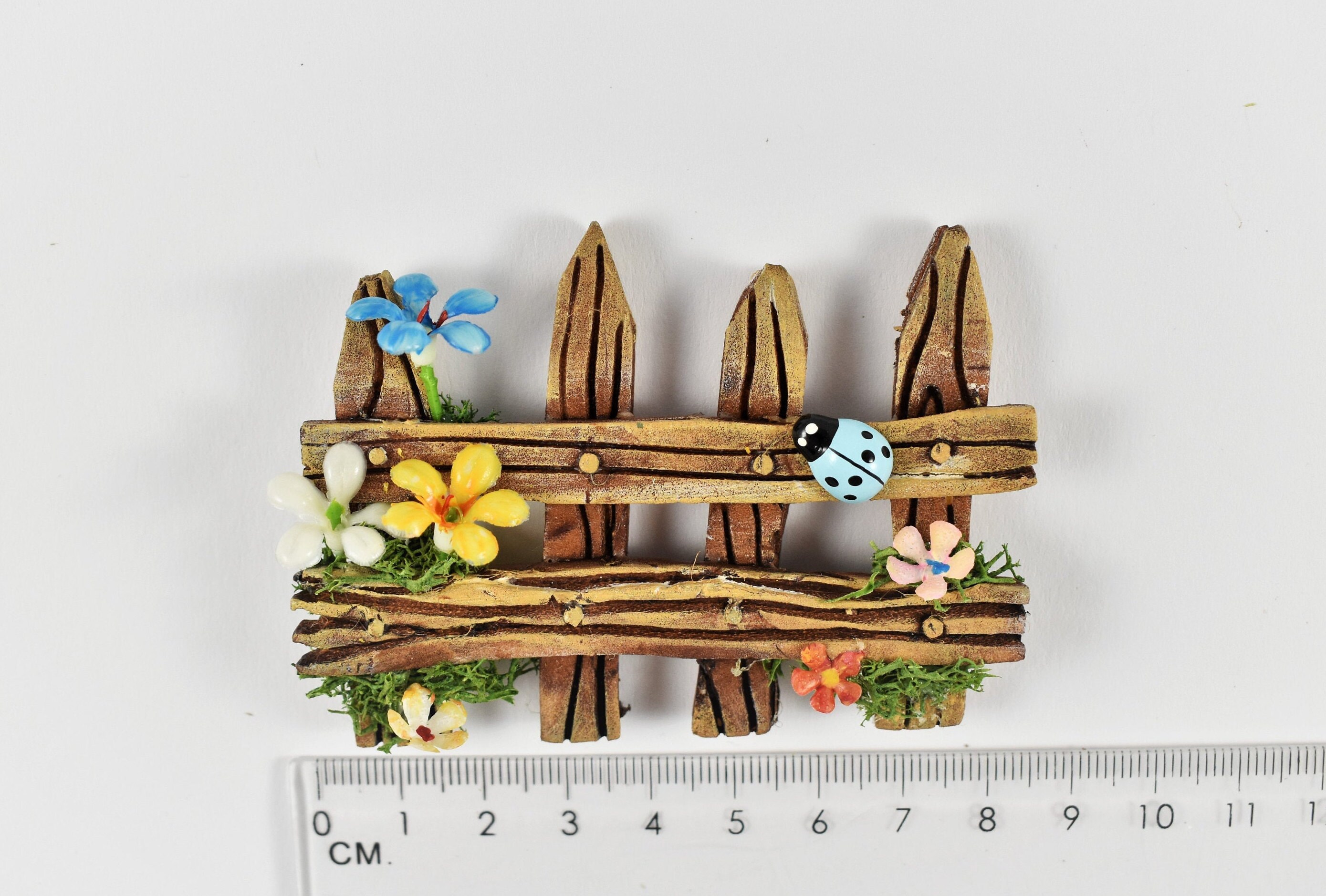 Valla en miniatura con decoración | Etsy