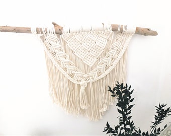 Suspension/Tenture murale en macramé MELBA bois et coton naturel