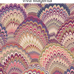 K&ouml;nnte beinhalten: Abstrakter digitaler Kunstdruck mit einem wirbelnden Muster aus &uuml;berlappenden, bunten, geschwungenen Linien in den Farben Pink, Lila, Blau, Gelb und Braun. Das Muster &auml;hnelt einer Reihe von &uuml;berlappenden Bl&uuml;tenbl&auml;ttern.