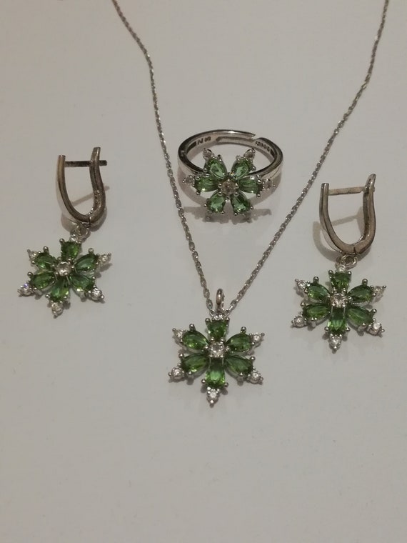 Handmade Sultan Stone Lotus Flower Jewelry Set: 925 Sterling
