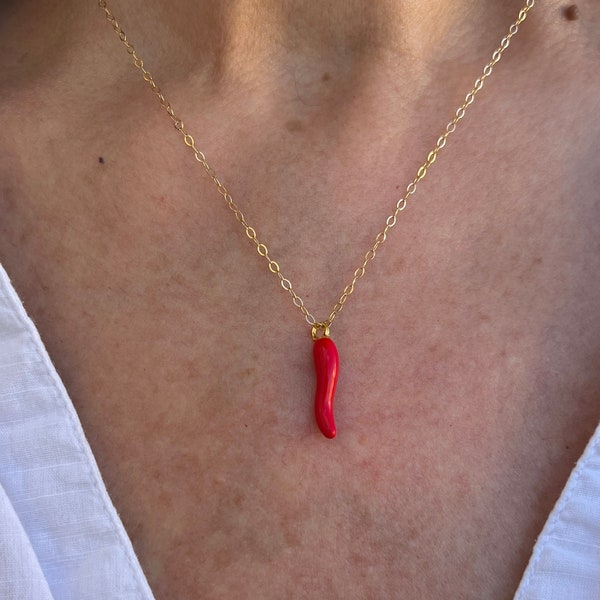 Collier cornicello, collier corne italienne, breloque cornicello, collier pendentif corne, collier piment rouge, cornicello pour femme