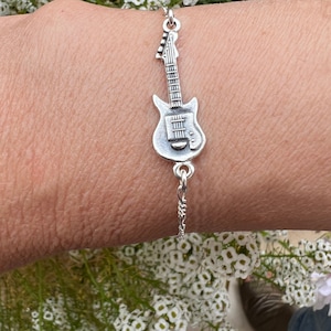 Silver Guitar Bracelet, Silver Guitarist Bracelet, Guitar Jewelry, Musician Gift, Gifts For Guitar Players, Guitar Teacher Gift