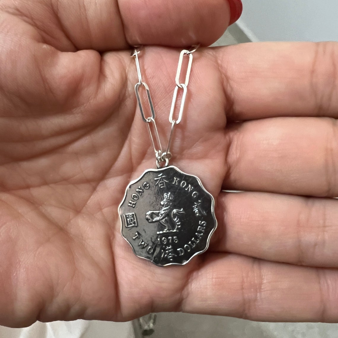 Queen elizabeth coin necklace Clearance