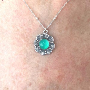 Jade Necklace, Jade pendant, Genuine Jade Jewelry, Jade Necklace for Women, Green Necklace, Gift For Holidays
