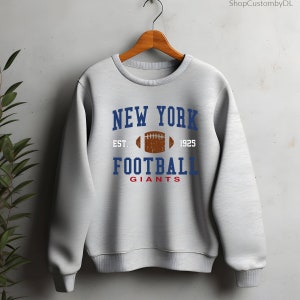 Vintage New York Giants Sweatshirt: NFL Football Crew Neck