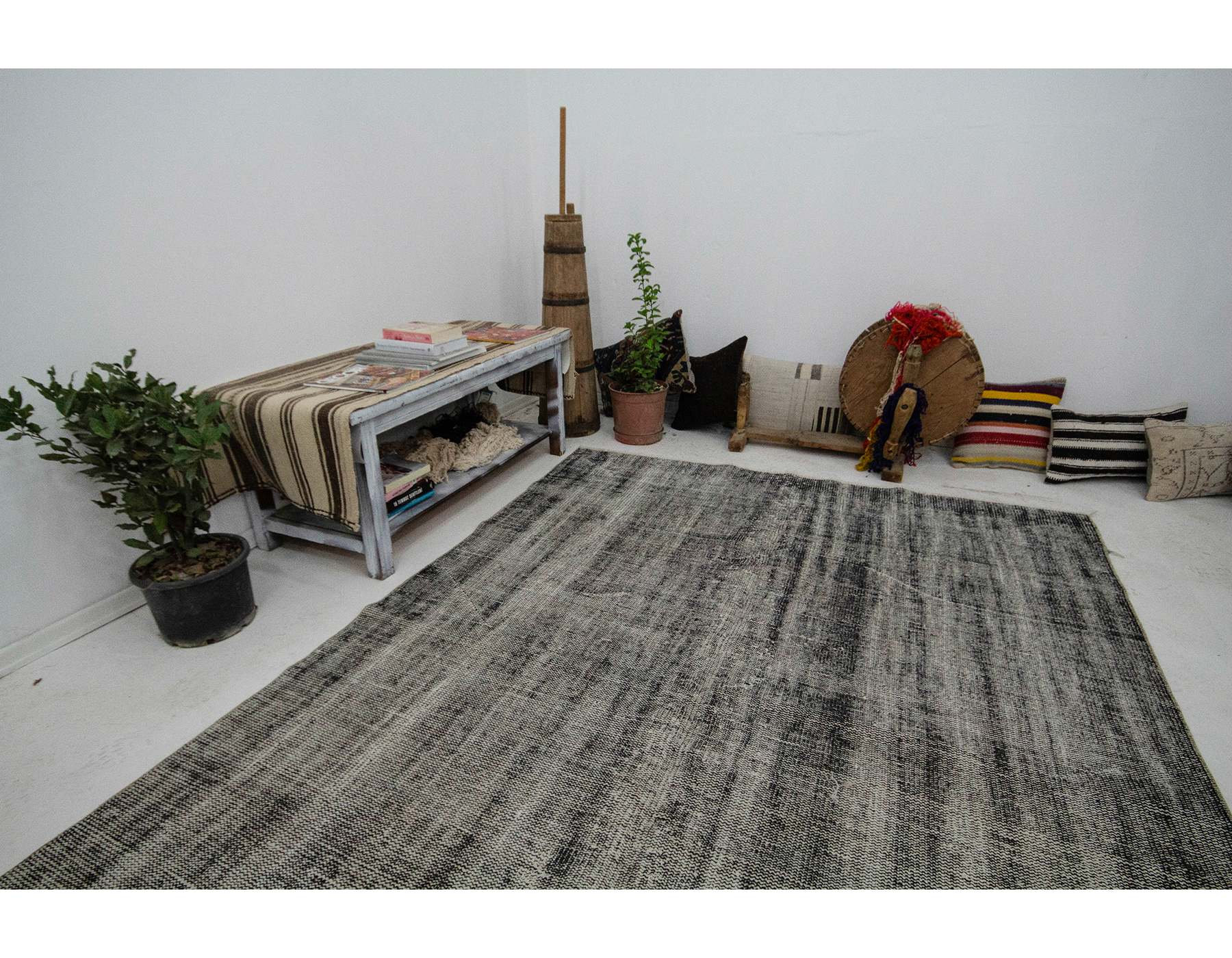 1970a 超大判　グレー　オーバーダイ　トルコ製　ヴィンテージラグ 1970a 超大判 グレー オーバーダイ トルコ製 ヴィンテージラグ 1970a