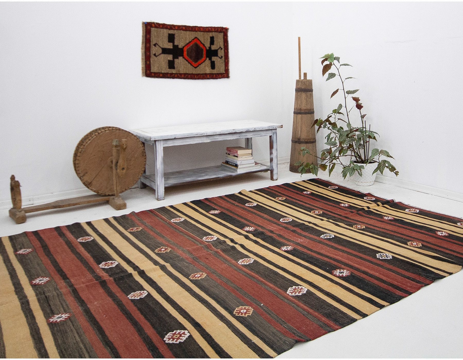 赤 黄 黒 ヴィンテージ キリム ラグ - 6.3 x 11.3 - Etsy 日本