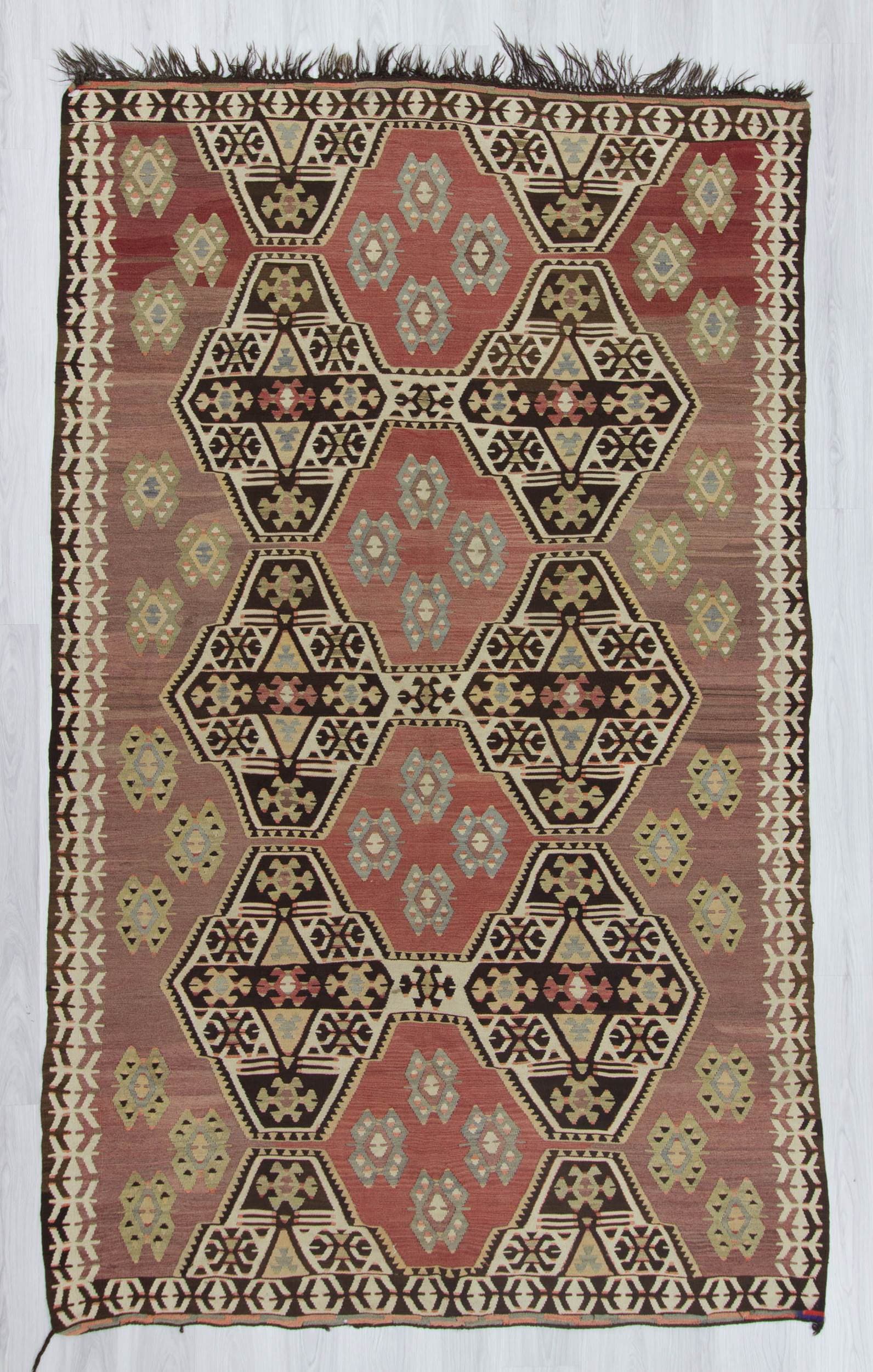 37.5×70 \"Call me” ViNTAGE TURKiSH RUG Vintage Turkish Rug in Pink with Medallion & Geometric Patterns