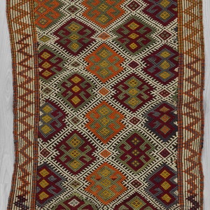 Embroidered vintage kilim rug 2.6 x 3.11 ft