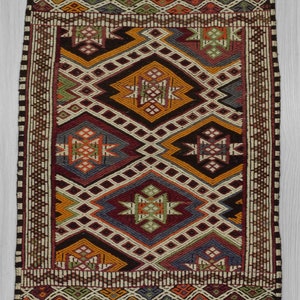 Vintage embroidered Turkish kilim rug 2.11 x 3.10 ft