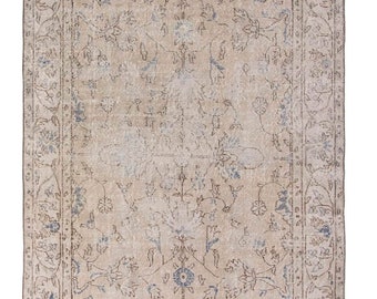 Distressed Vintage Floral Turkish Rug 4.9 x 8.4 ft